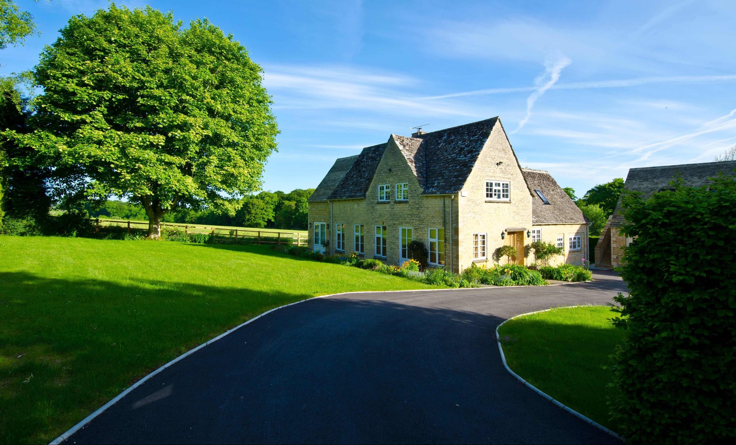 Tarmac Driveway Installers Banstead SM7